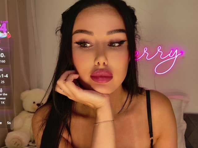 miaXmoon stream poster